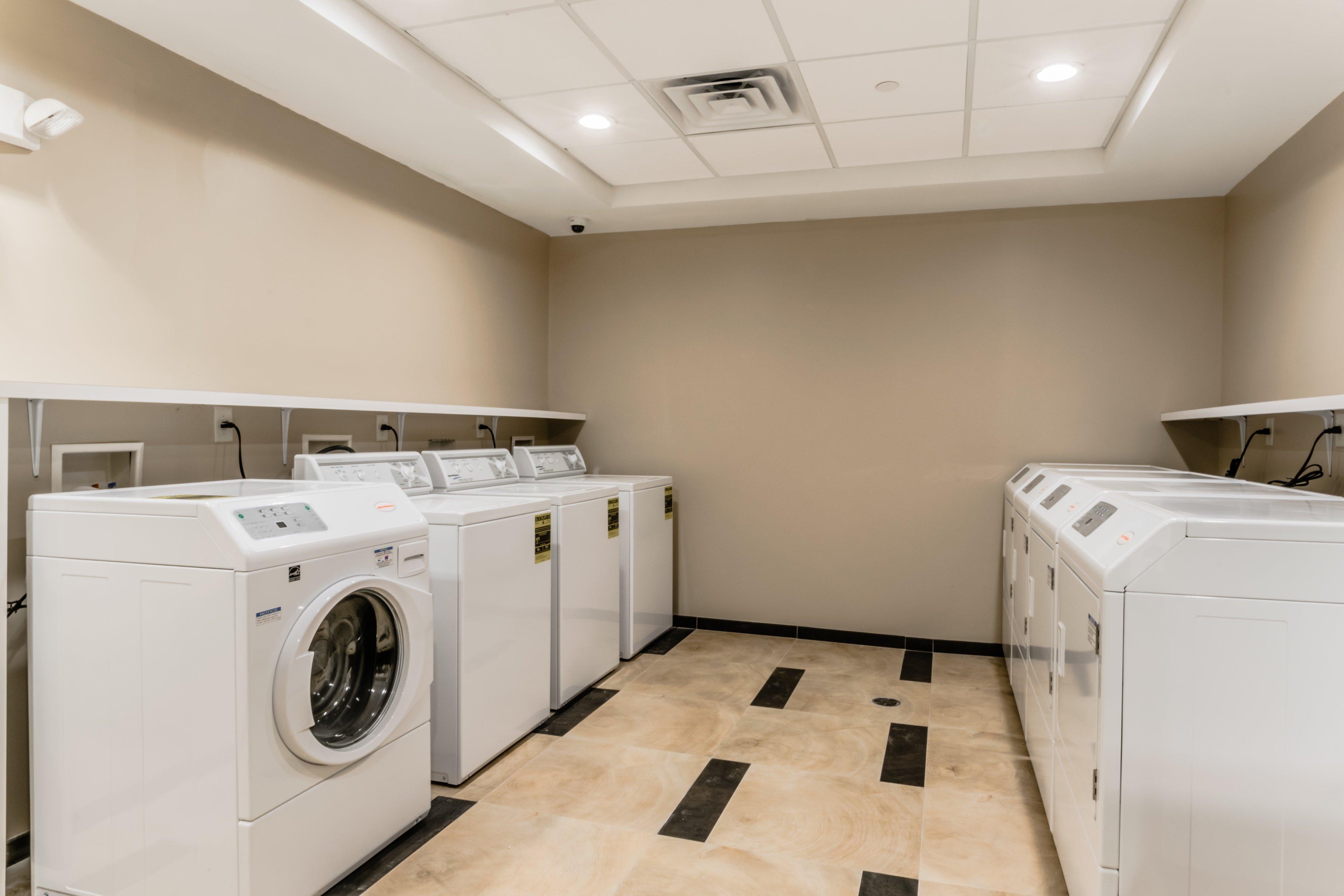 Candlewood Suites - Hartford Downtown Экстерьер фото