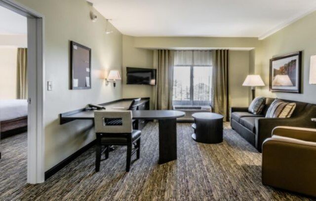 Candlewood Suites - Hartford Downtown Экстерьер фото